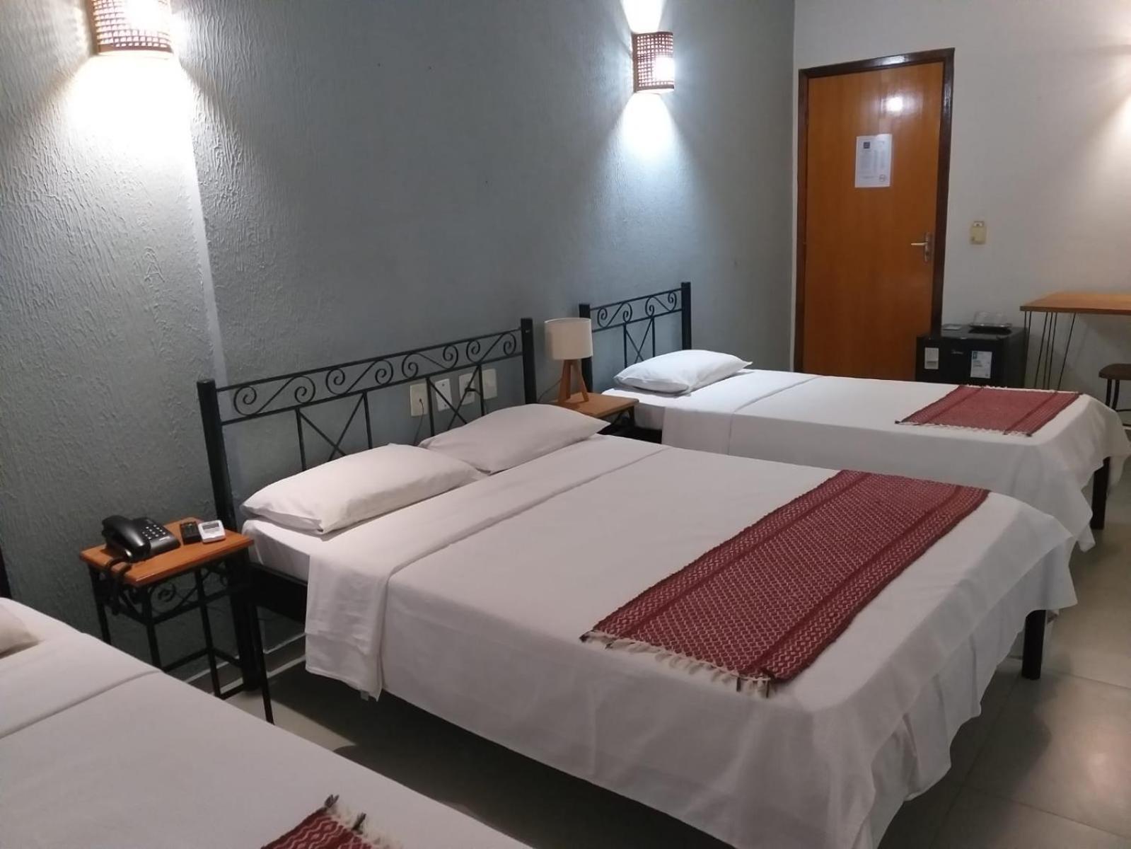 Palace Hotel Tres Poderes Frutal Экстерьер фото